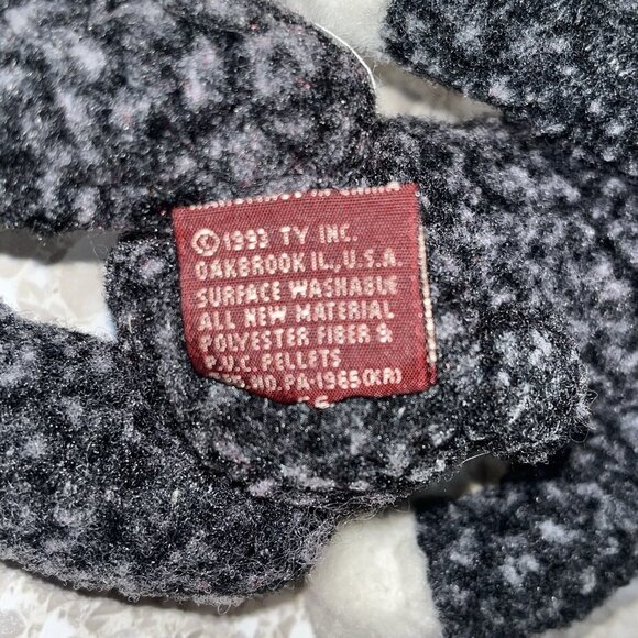 TY 1993 Attic Treasures LILLY THE LAMB With Red Velour Outfit Plush Stuffed Toy - Picture 6 of 15